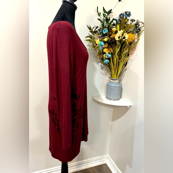 Soft Surroundings Burgundy Velvety designs  Tunic or Dress size Small - Picture 5 of 9